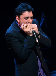 ARMONITANGO, CONCERT APLAÇAT