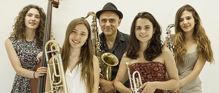 JOAN CHAMORRO QUARTET amb MAGALÍ DATZIRA, EVA FERNÁNDEZ, ANDREA MOTIS i RITA PAYÉS