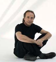 JOAN MANUEL SERRAT
