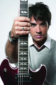 LUIS FONSI