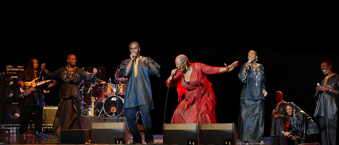 MARLENA SMALLS & THE HALLELUJAH GOSPEL CHORALE