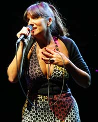 OLIVIA SELLERIO, AROMAS DE SICILIA