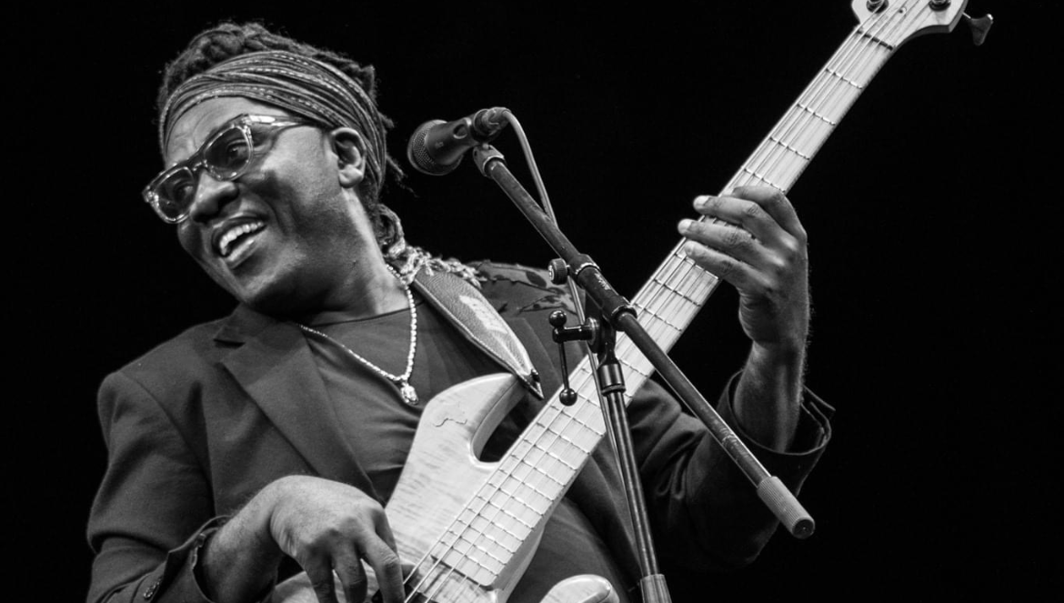 RICHARD BONA & LICEU BIG BAND